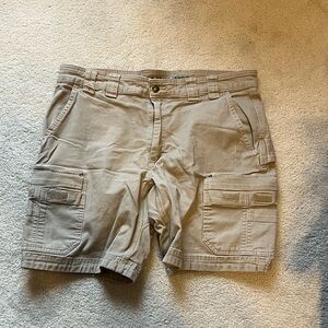 Duluth Trading Co • Flex Fire Hose Cargo Shorts Khaki Outdoors Hiking